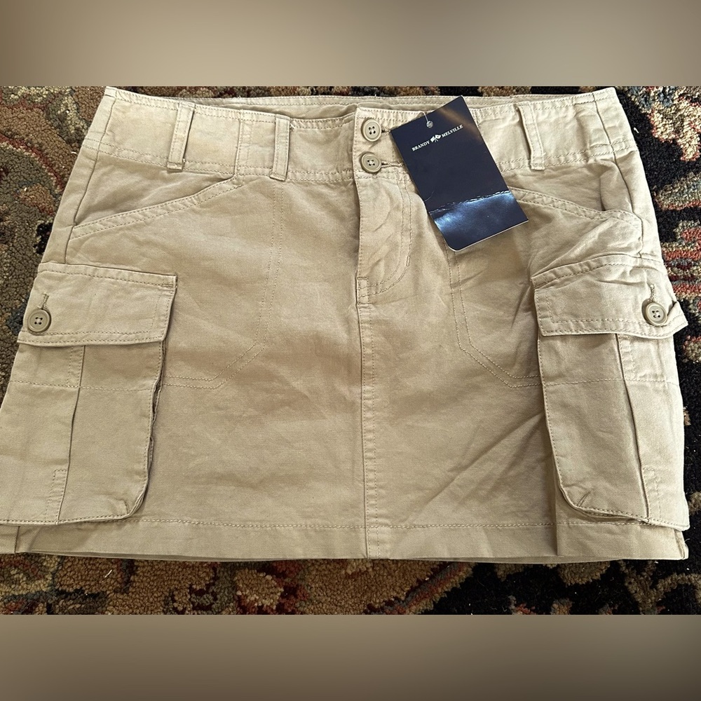 cute Brandy Melville cargo mini skirt